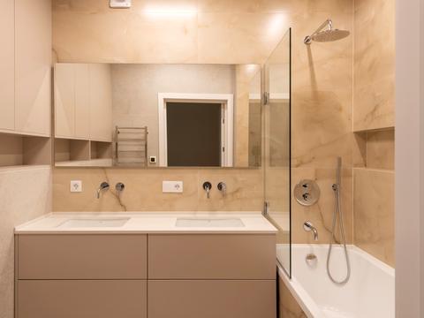 квартира за адресою Драгоманова вул., 31-А