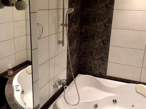 квартира за адресою Володимира Івасюка просп. (Героїв Сталінграду), 47-А