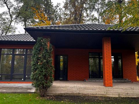 дом по адресу Університетська