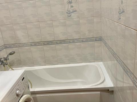 квартира по адресу Радистов ул., 4