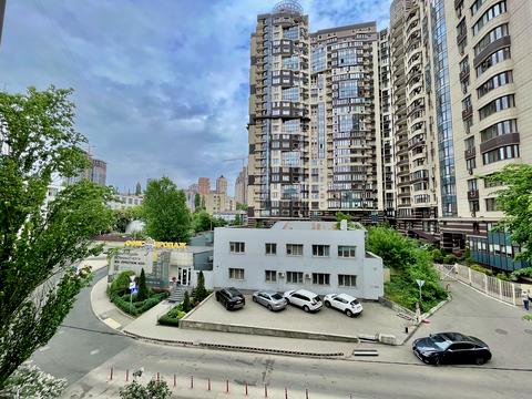 квартира по адресу Василия Тютюнника ул. (Анрі Барбюса), 40