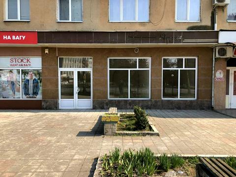 комерційна за адресою Свободи просп., 49