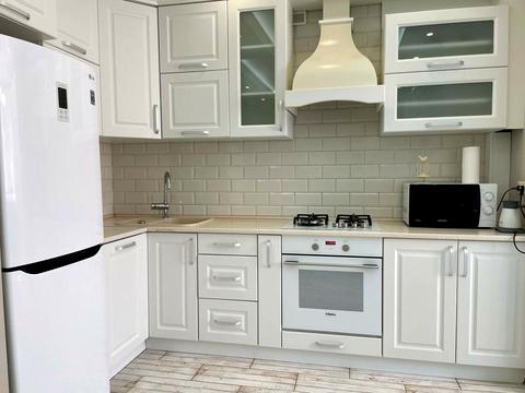 квартира за адресою Абрикосова, 5а