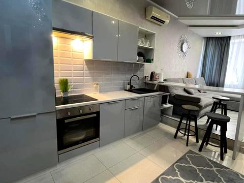 квартира за адресою Євгена Чикаленка вул., 43а
