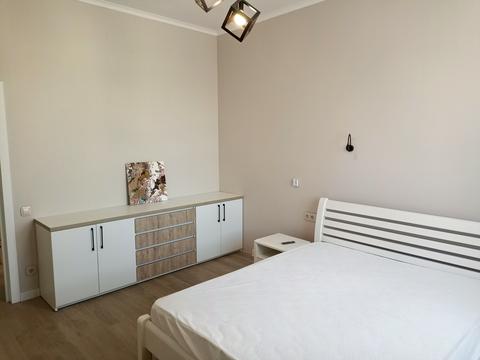 квартира за адресою Богатирська вул., 30а