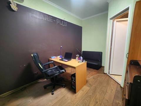 комерційна за адресою Павла Зеленого вул. (Коблевська), 43