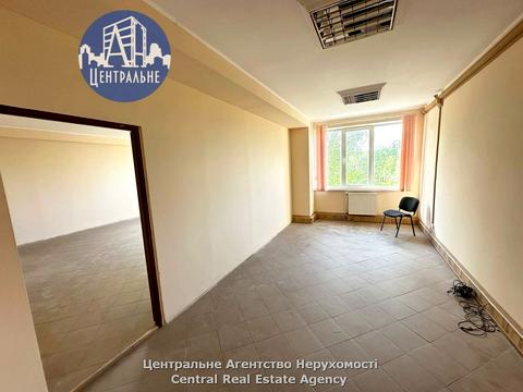 комерційна за адресою Ярослава Мудрого вул. (Моріса Тореза), 64б