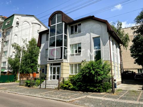 комерційна за адресою Луцьк, Коперника вул., 25