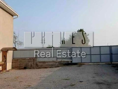 комерційна за адресою Старокиївська вул., 5