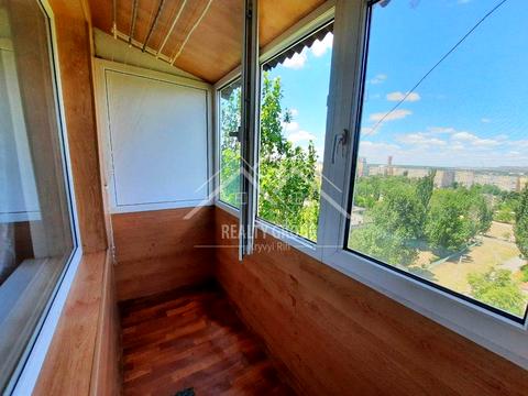 квартира за адресою Космонавтів вул., 17