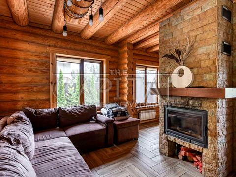 будинок за адресою Боброва