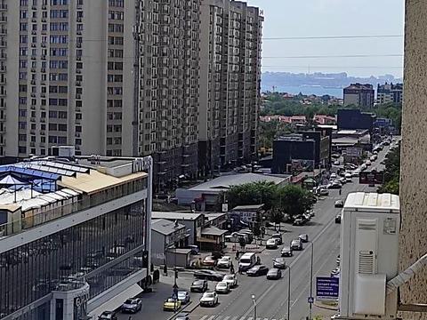 квартира за адресою Владислава Бувалкіна вул. (Бочарова Генерала), 75