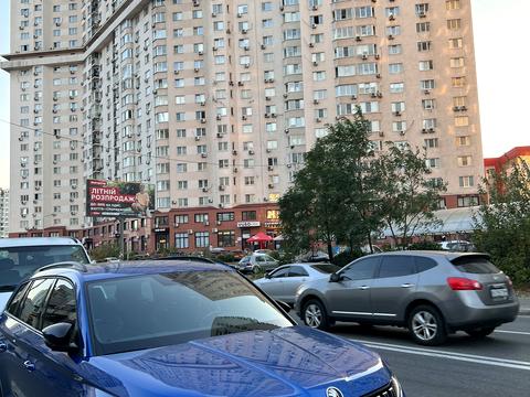 квартира за адресою Олександра Мишуги вул., 12