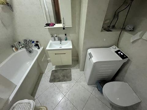 квартира за адресою Слави бульв., 18