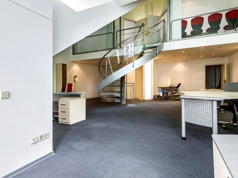 комерційна за адресою Левка Лук'яненка вул. (Маршала Тимошенка), 29