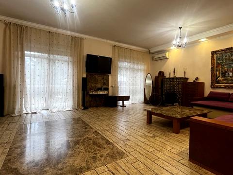 будинок за адресою Сонячна вул.