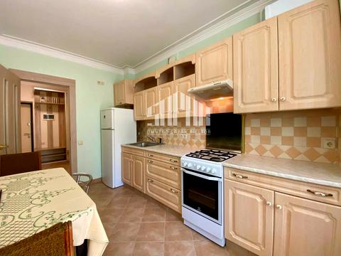 квартира по адресу Единства ул., 6