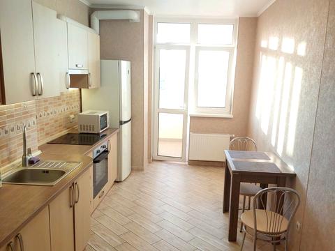 квартира за адресою Ревуцького вул., 7-В