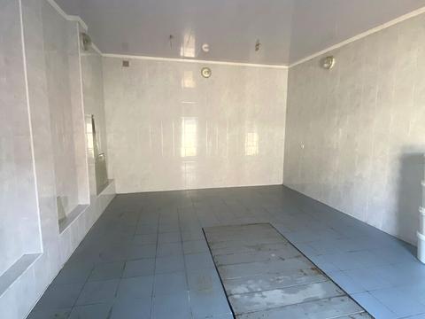 паркомісце за адресою Степана Дем'янчука вул., 11