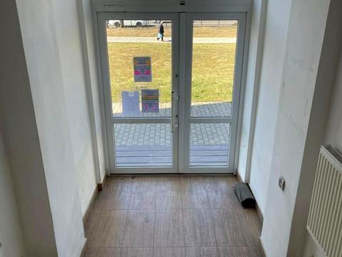 комерційна за адресою Зелена вул., 150