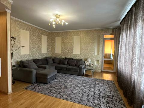 квартира по адресу Володимирська ул., 65