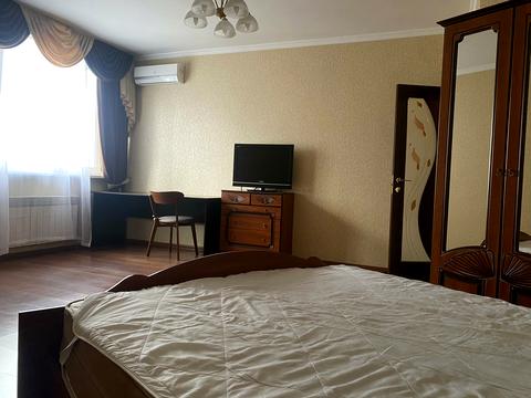 квартира за адресою Єлизавети Чавдар вул., 1