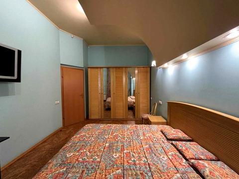 квартира за адресою Шота Руставелі вул., 27