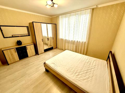 квартира по адресу Олены Пчилки ул., 8