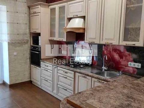 будинок за адресою Академіка Шалімова вул.