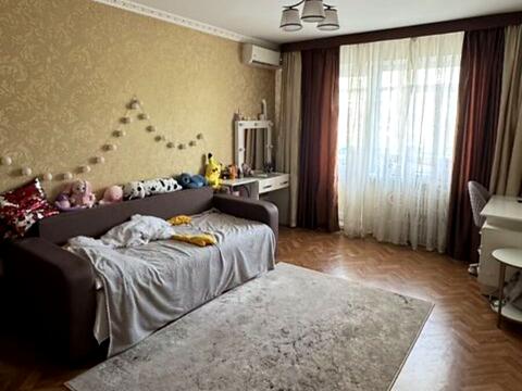 квартира по адресу Героев просп., 6