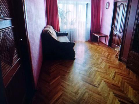 квартира по адресу Строителей ул., 12