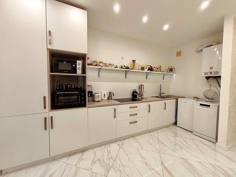 дом по адресу с. Буча, Коновальця