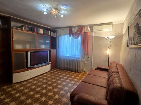 квартира за адресою Олега Григор'єва вул., 10б