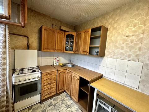 квартира по адресу Строителей ул., 27-А