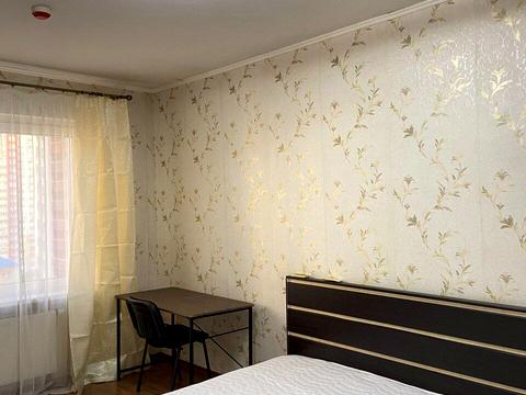 квартира за адресою Софії Русової вул., 1