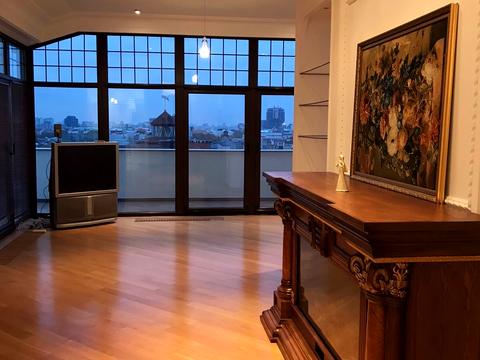 квартира по адресу Круглоуниверситетская ул., 18/2