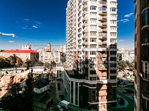 коммерческая по адресу Евгения Коновальца ул. (Щорса), 32-А