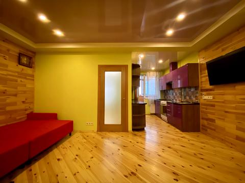 квартира за адресою Наталії Ужвій вул., 12