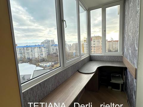 квартира за адресою Тополина вул., 20