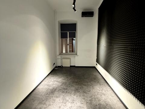 комерційна за адресою Велика Васильківська вул. (Червоноармійська), 43/16