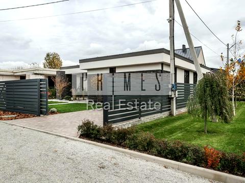 будинок за адресою Довженка вул.