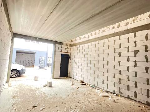 паркомісце за адресою Райдужна вул., 56