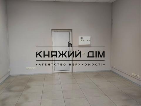 комерційна за адресою Охтирський пров., 3