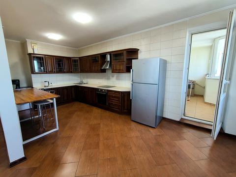 квартира за адресою Голосіївський просп. (40-річчя Жовтня), 68