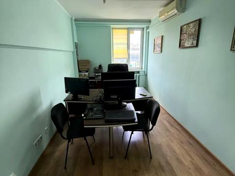коммерческая по адресу Межигорская ул., 87