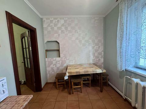 квартира за адресою Володимира Момота вул., 40