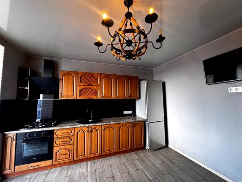 квартира по адресу Співдружності ул., 1