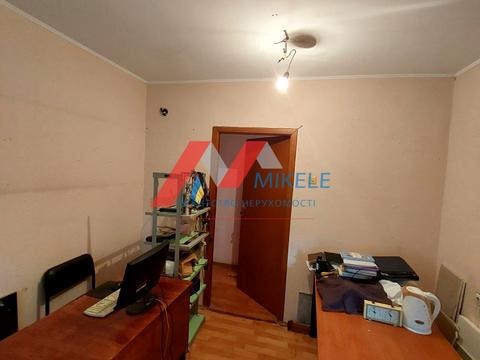 комерційна за адресою Леся Курбаса просп., 18-Г