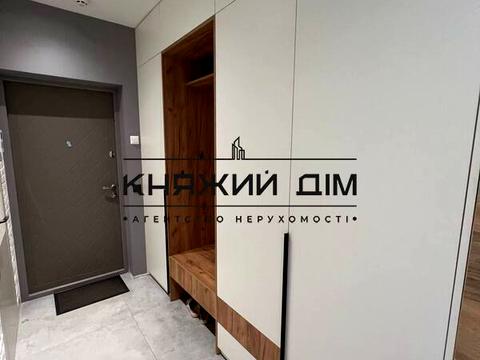 квартира по адресу Драгоманова ул., 10