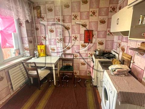 квартира за адресою Братиславська вул., 44/2